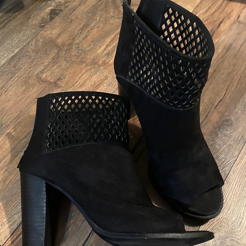 Report Black Mesh Heeled Boots
